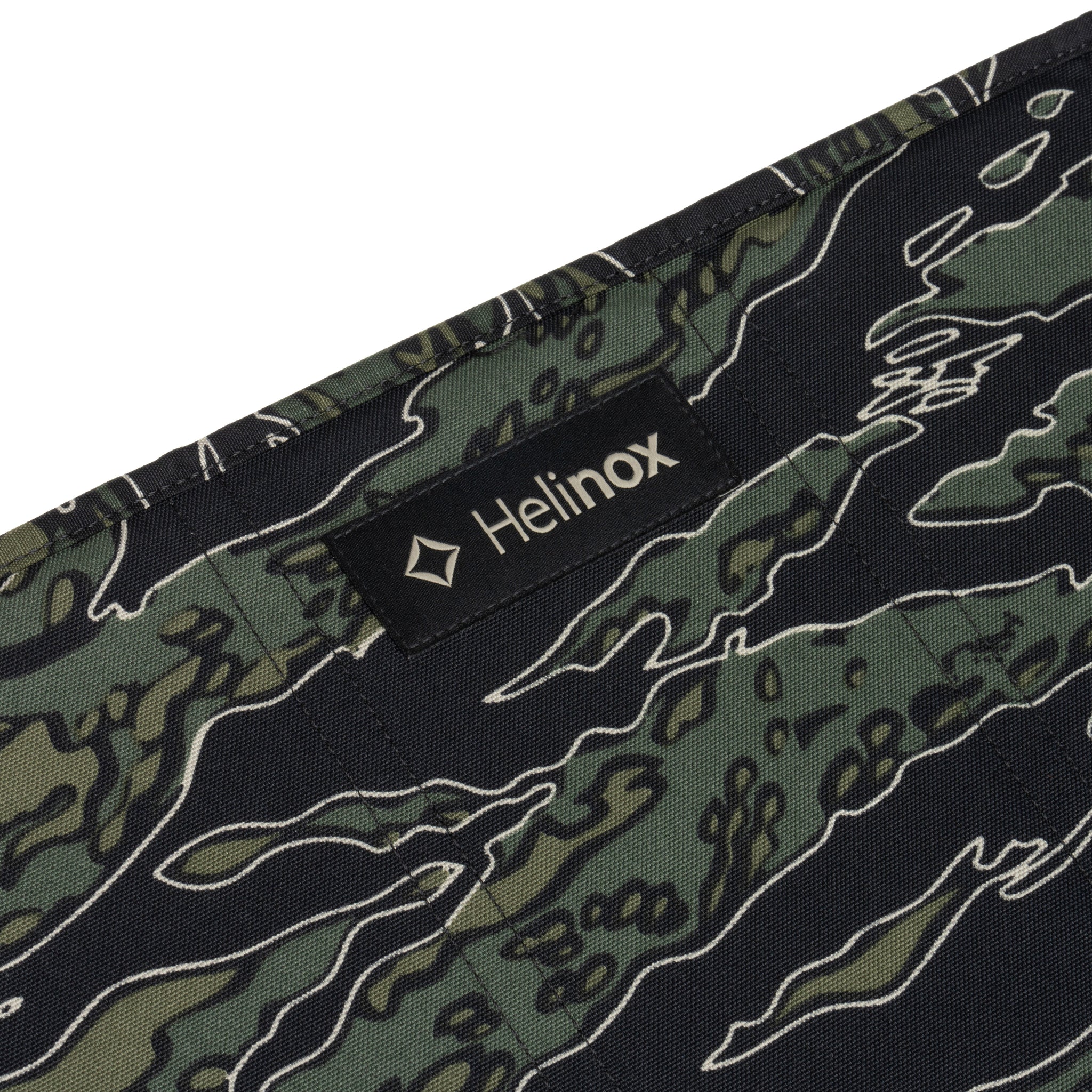 Sabotage — Avant-garde A-print Top Shirts – Avant Garde